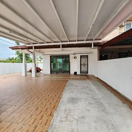 Rawang Conner Lot Homestay Dış mekan fotoğraf